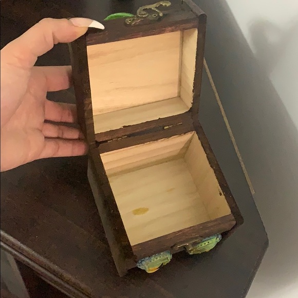 Dragon keepsake box - Picture 2 of 4